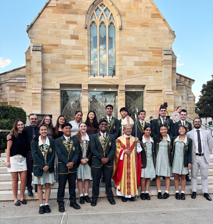 702264438307801_1427084565825781-1